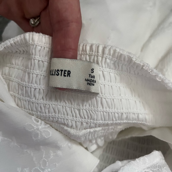 Hollister Saidie chiffon flutter sleeve mini dress - Picture 3 of 6